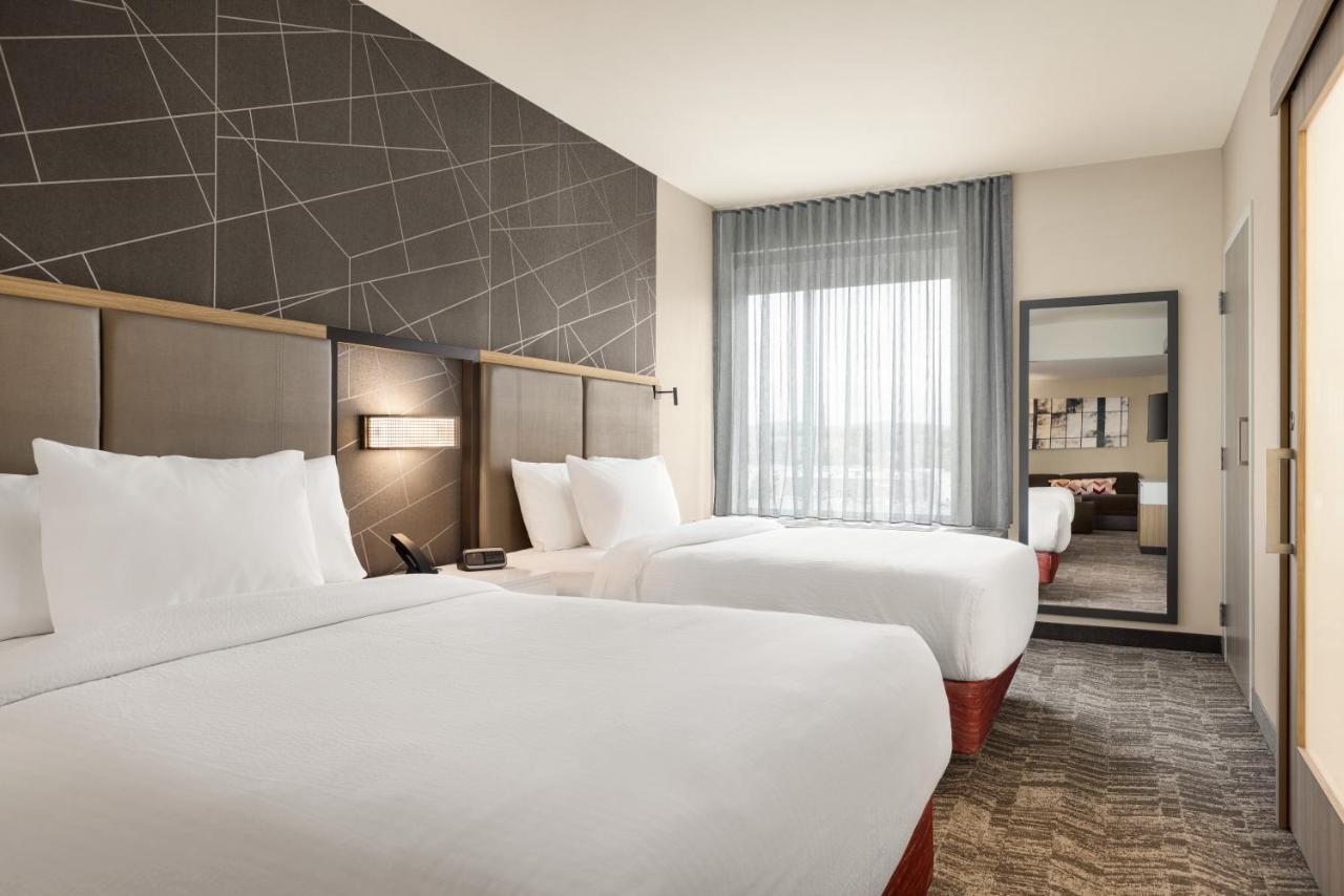 Springhill Suites By Marriott Camp Hill Bagian luar foto