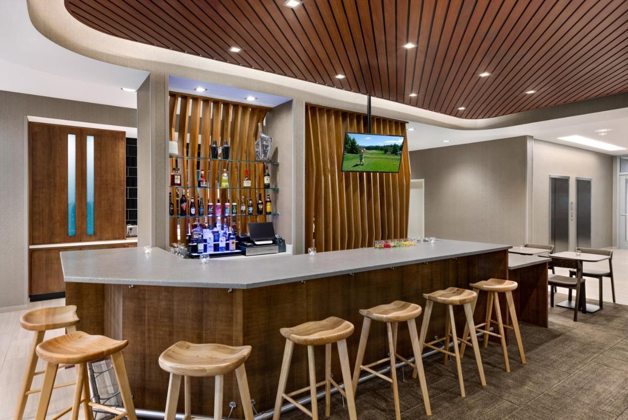 Springhill Suites By Marriott Camp Hill Bagian luar foto