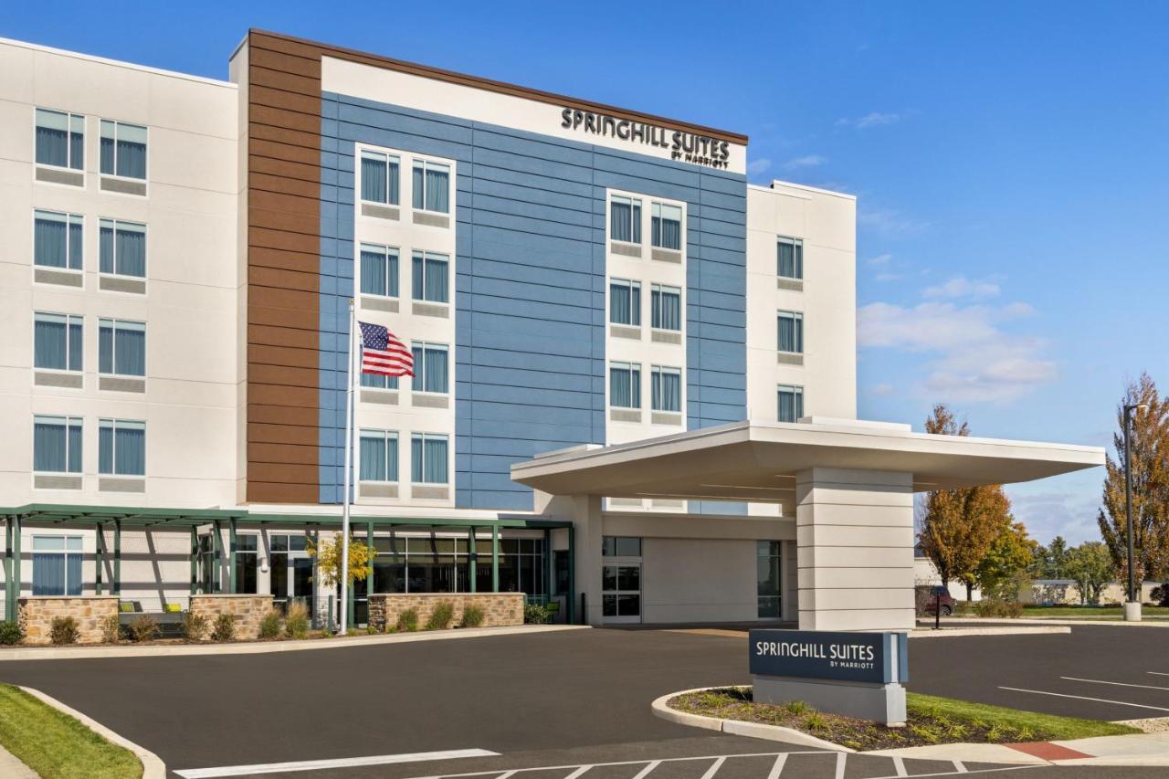 Springhill Suites By Marriott Camp Hill Bagian luar foto