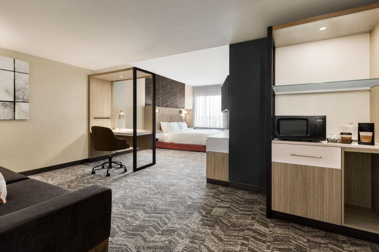 Springhill Suites By Marriott Camp Hill Bagian luar foto