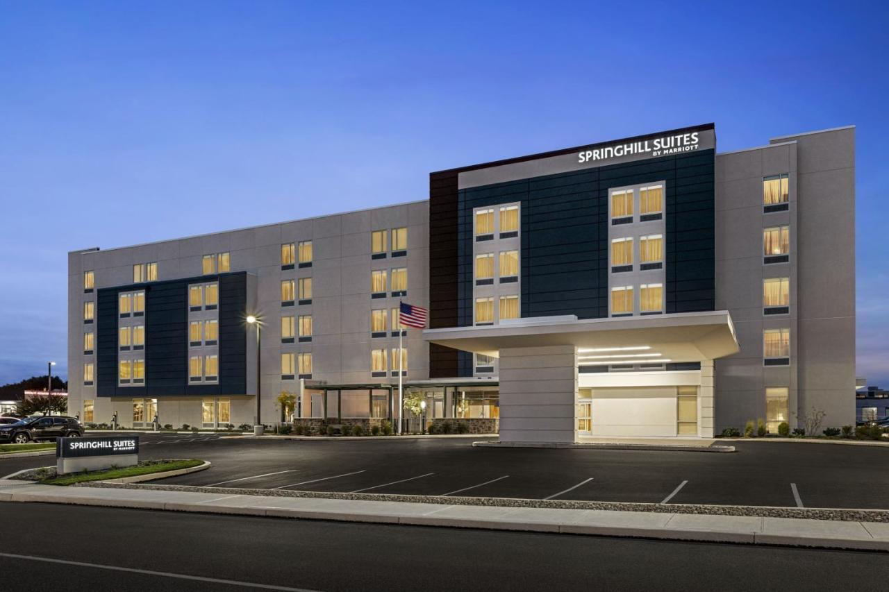 Springhill Suites By Marriott Camp Hill Bagian luar foto