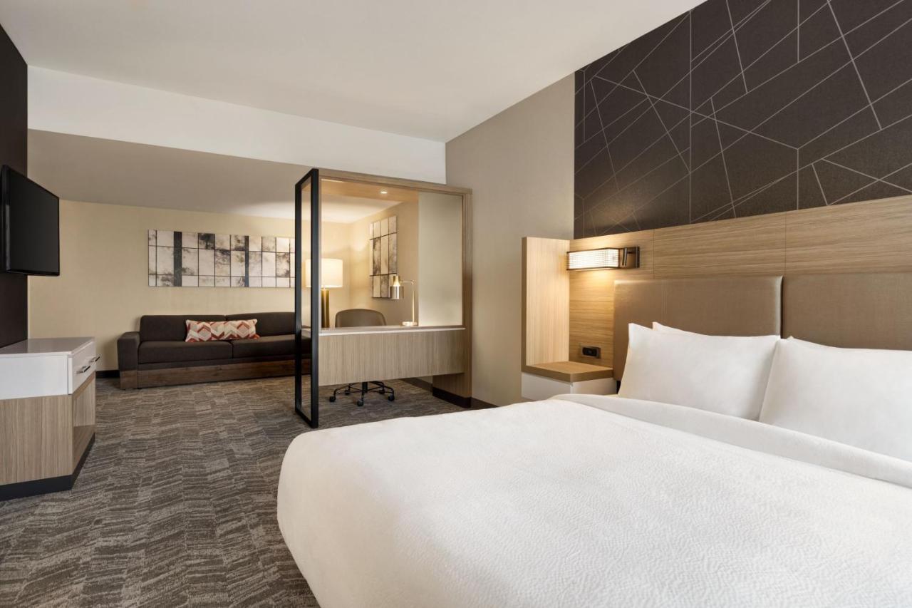 Springhill Suites By Marriott Camp Hill Bagian luar foto