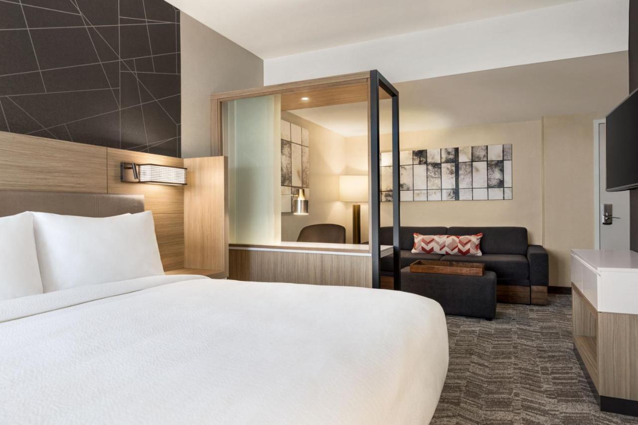 Springhill Suites By Marriott Camp Hill Bagian luar foto