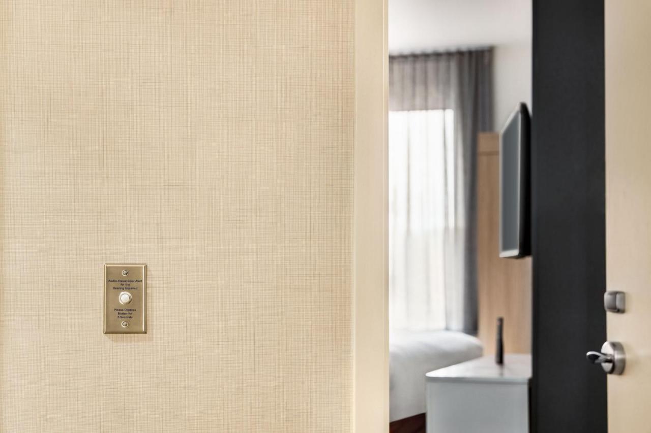 Springhill Suites By Marriott Camp Hill Bagian luar foto